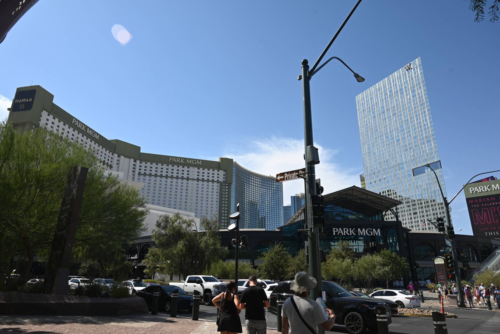 Modern Mirage in the Mojave Sun — Las Vegas, United States
